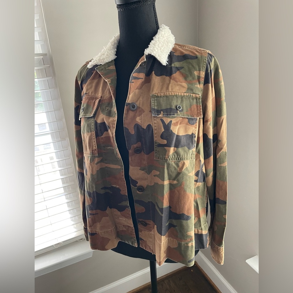 Madewell Camouflage Field Jacket with Sherpa Collar